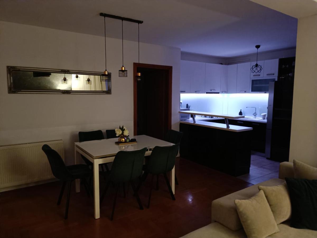 Arena Apartment Osijek Luaran gambar